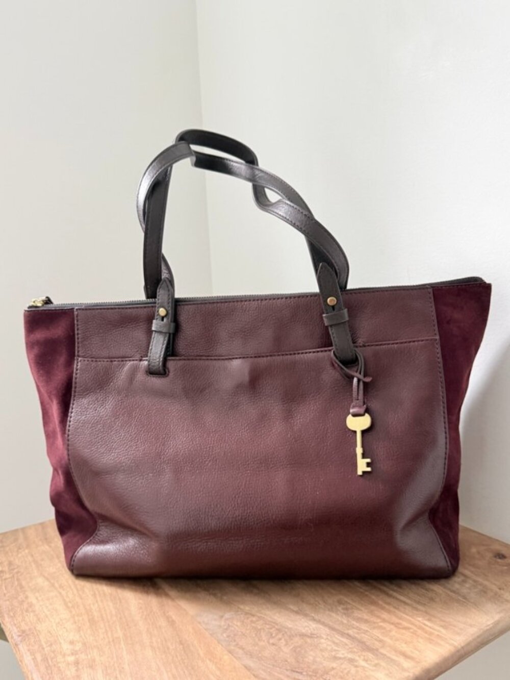 FOSSIL Rachel Mixed Material Leather Suede Zip Top Tote Bag Claret Burgundy